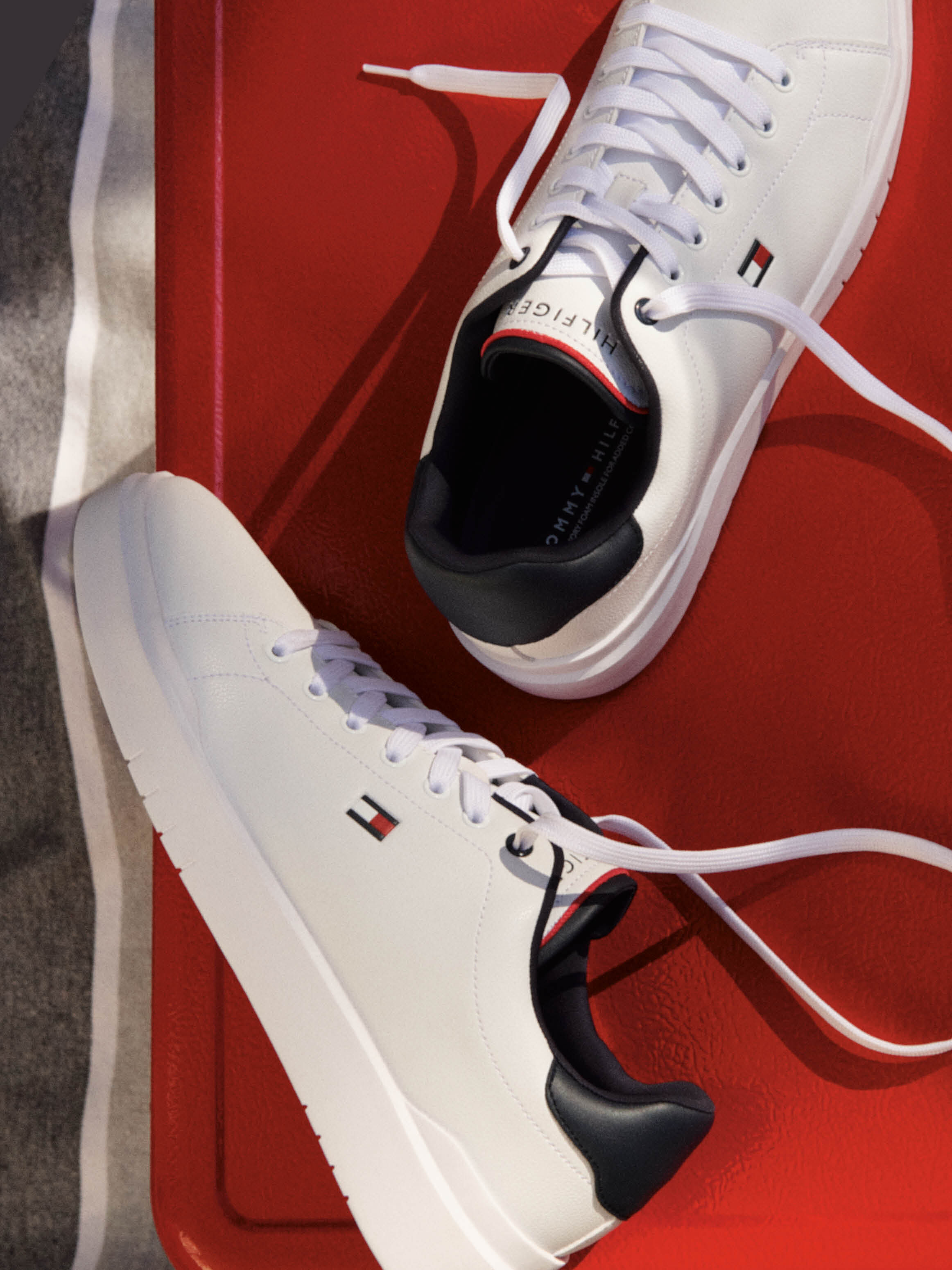 Tommy hilfiger sales 10 newsletter