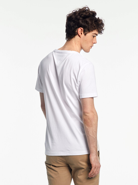 CORPORATE LOGO T-SHIRT CORPORATE LOGO T-SHIRT