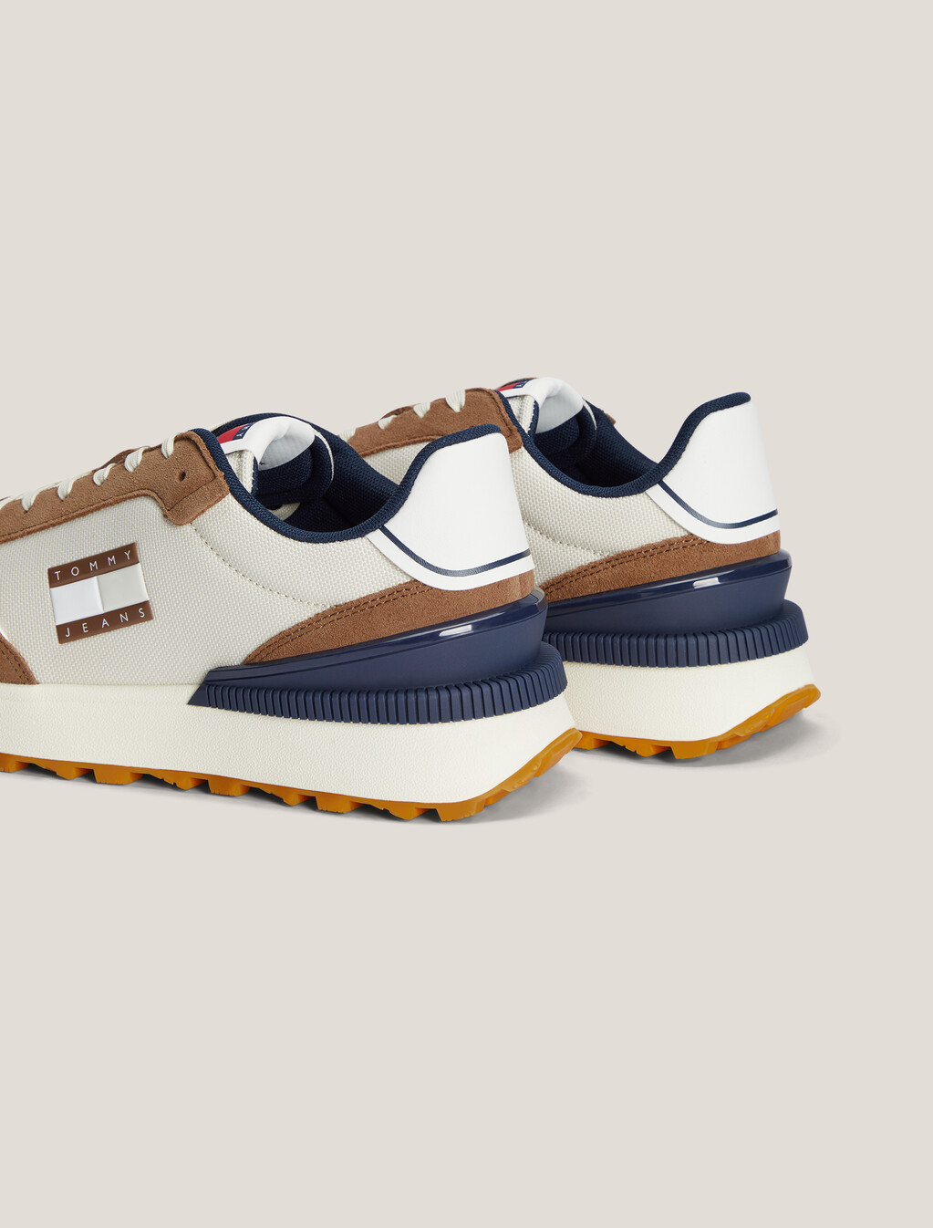 Essential Technical Runner Cleat Trainers, Light Sepia Brown, hi-res