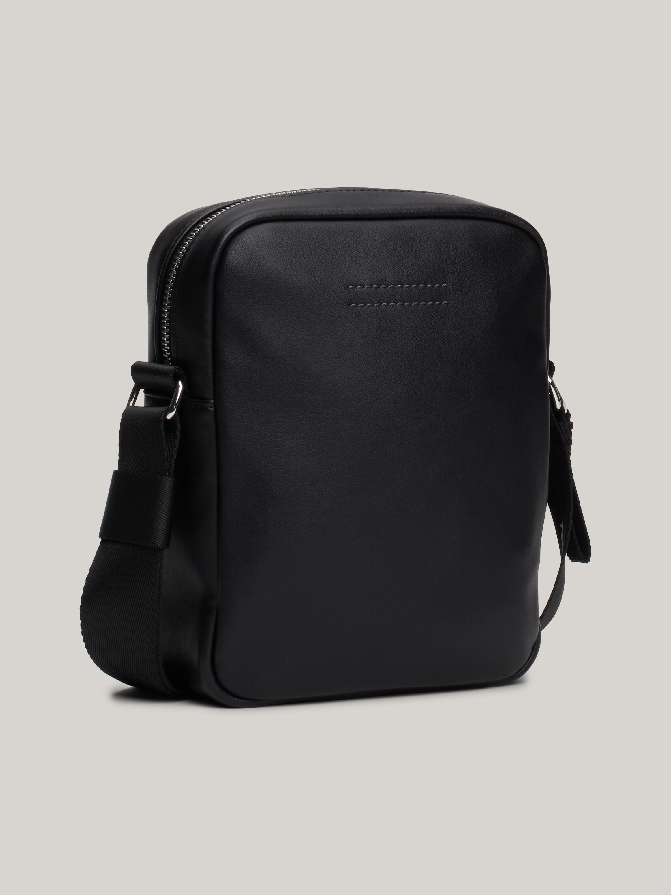 Bags Tommy Hilfiger