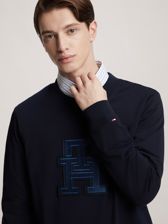 Th Monogram Applique Sweatshirt