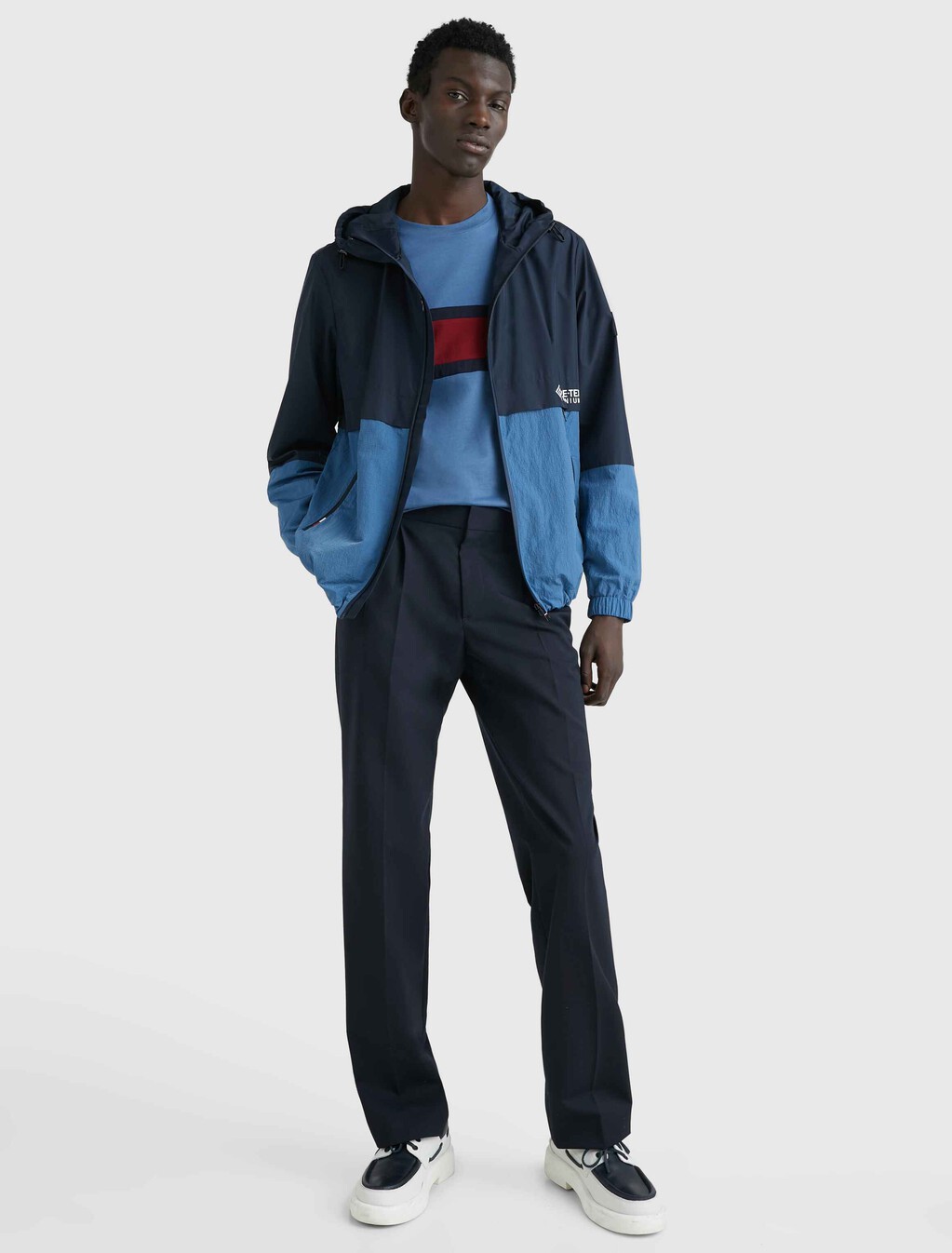 GORE-TEX Colour-Blocked Hooded Jacket, Desert Sky, hi-res