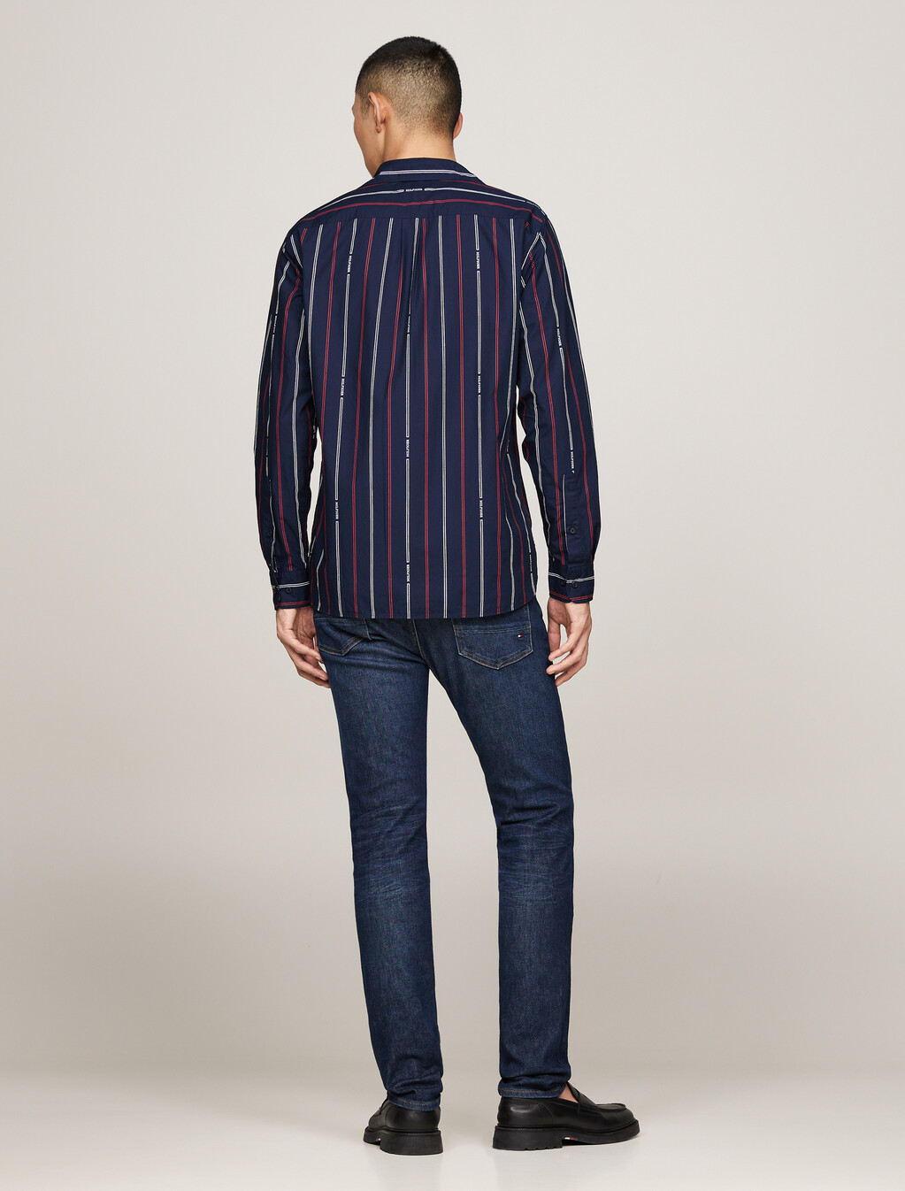 Hilfiger Monotype 幼條紋標準版型襯衫, Carbon Navy / Multi, hi-res