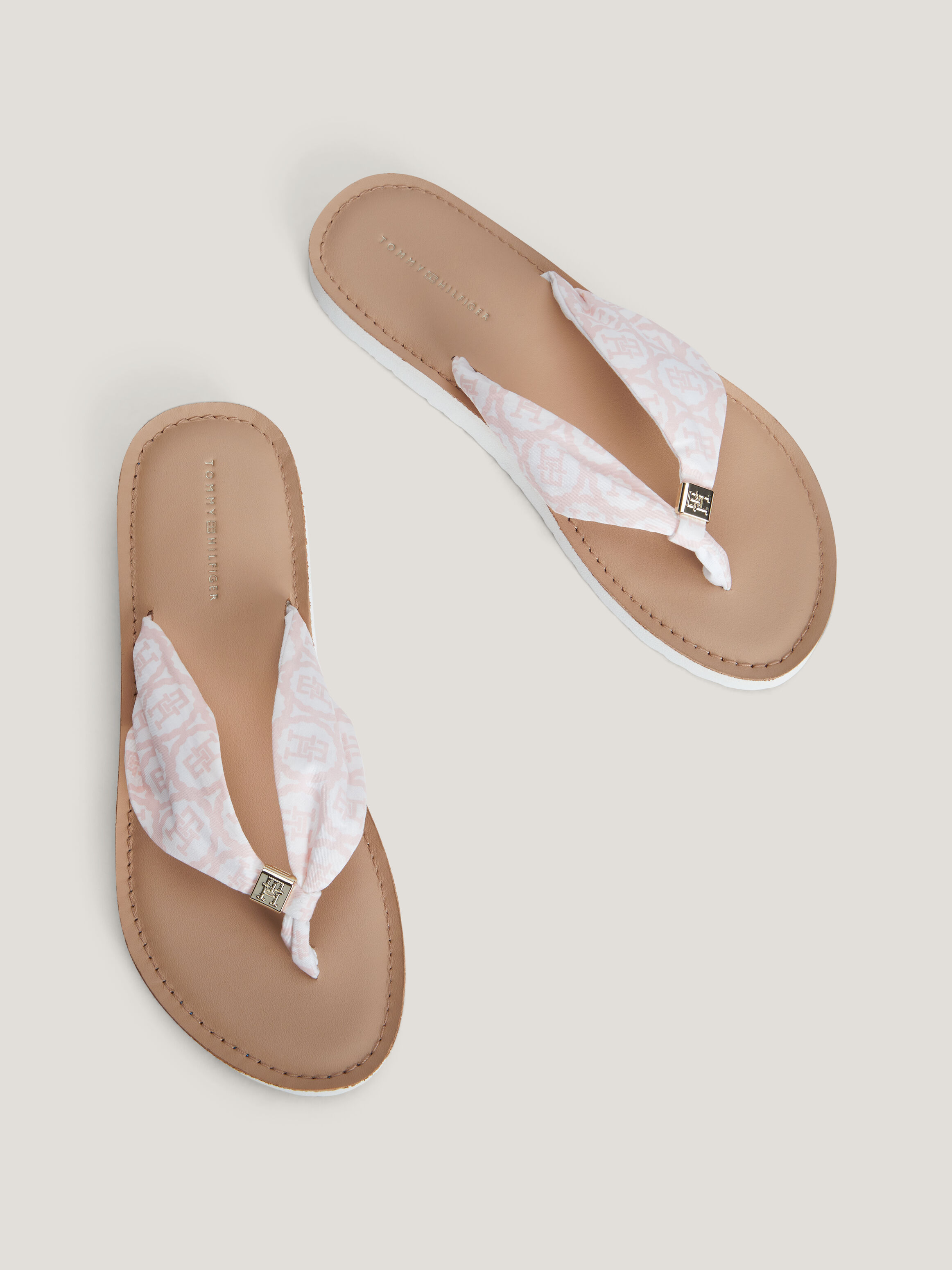 Elevated Ruched Strap Flip Flops