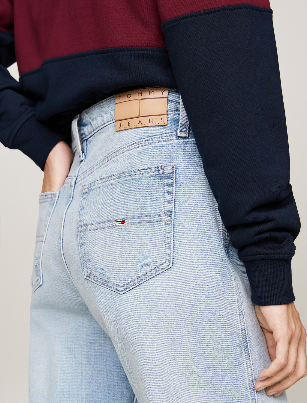 Betsy Mid Rise Wide Distressed Jeans, Denim Light, hi-res