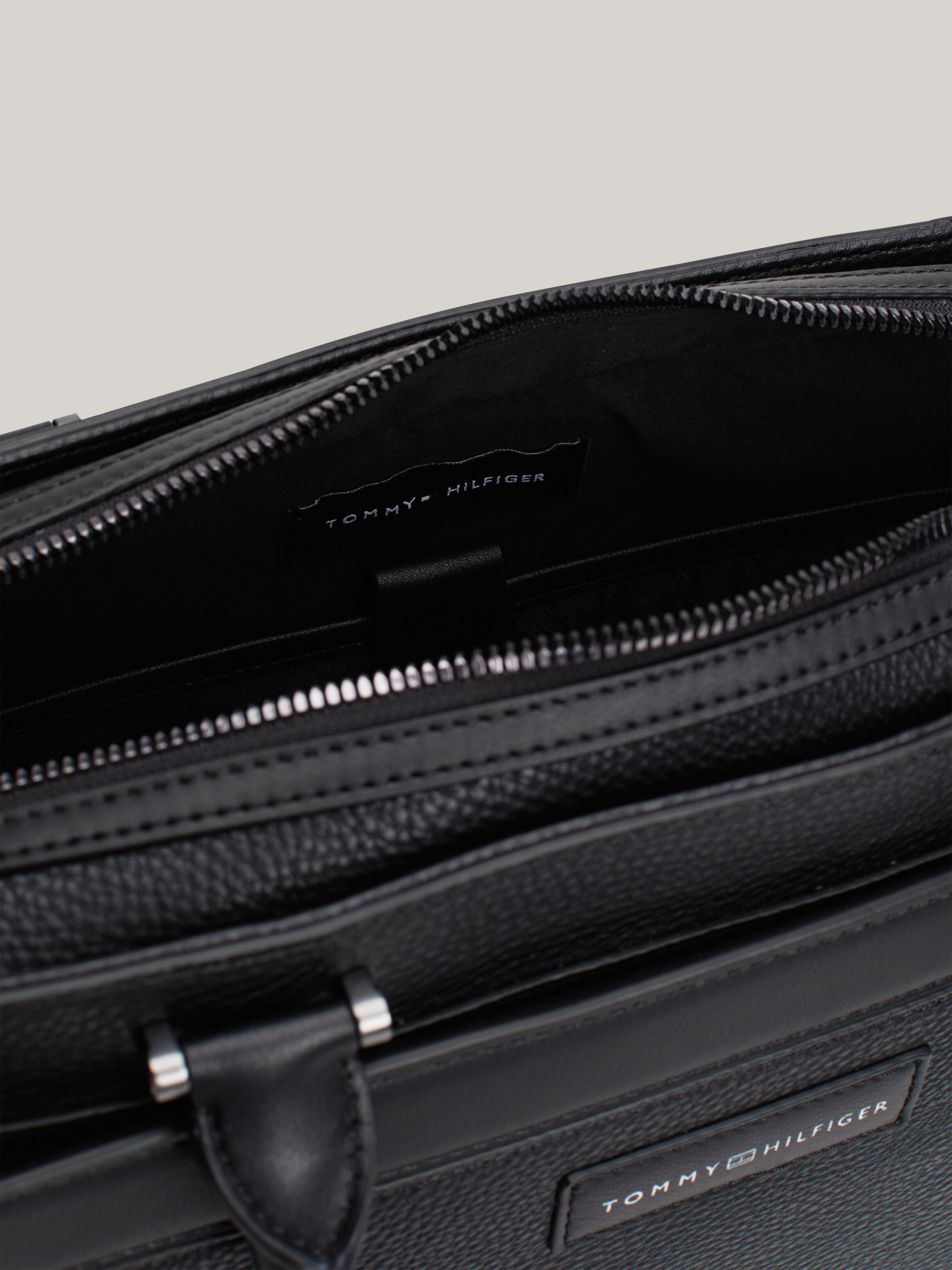 Tommy laptop sleeve top