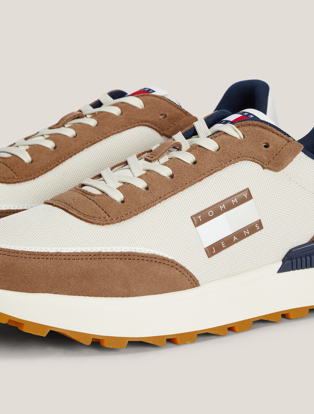 Essential Technical Runner Cleat Trainers, Light Sepia Brown, hi-res