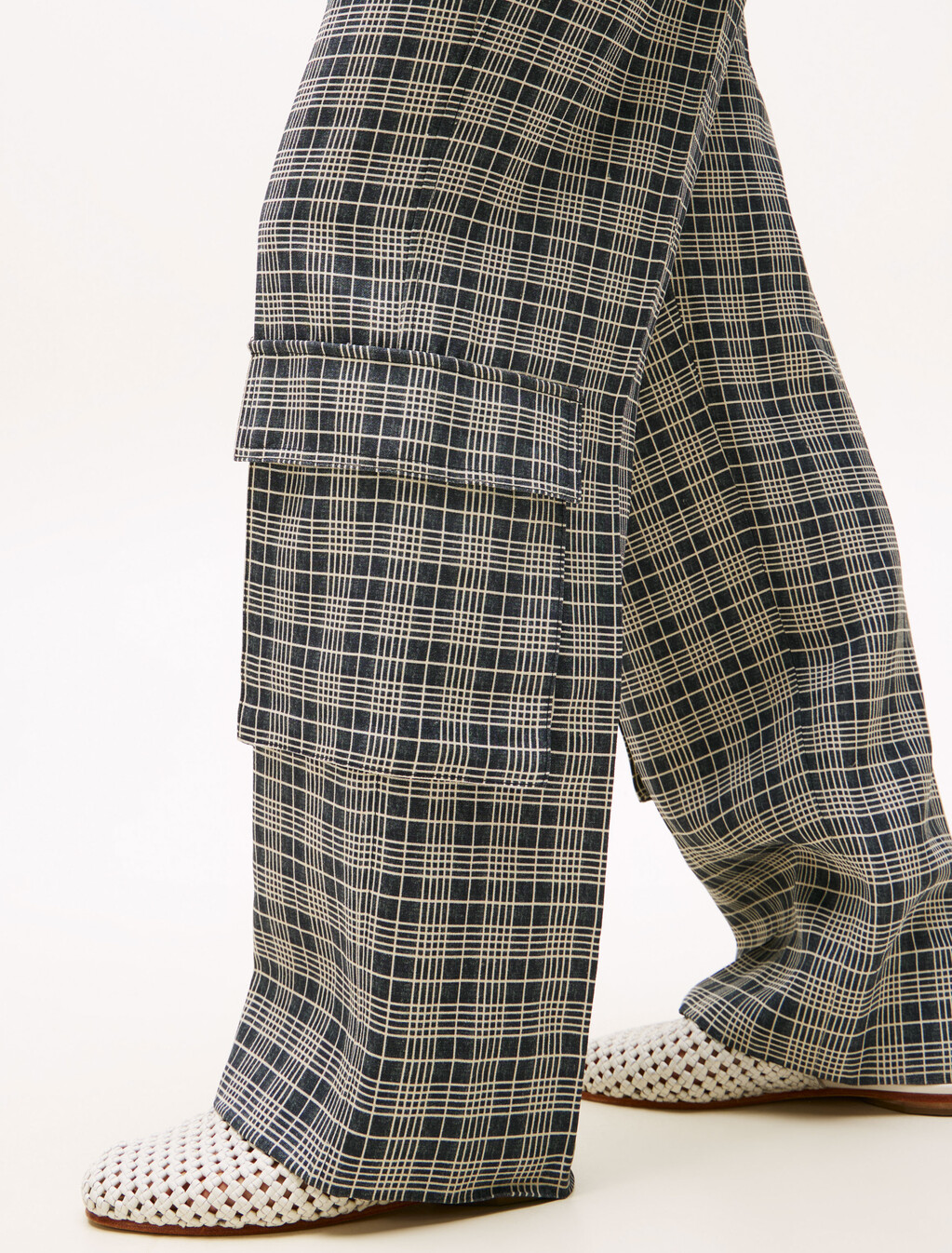 The Runway 系列超寬鬆工裝長褲, Navy Cream Check, hi-res