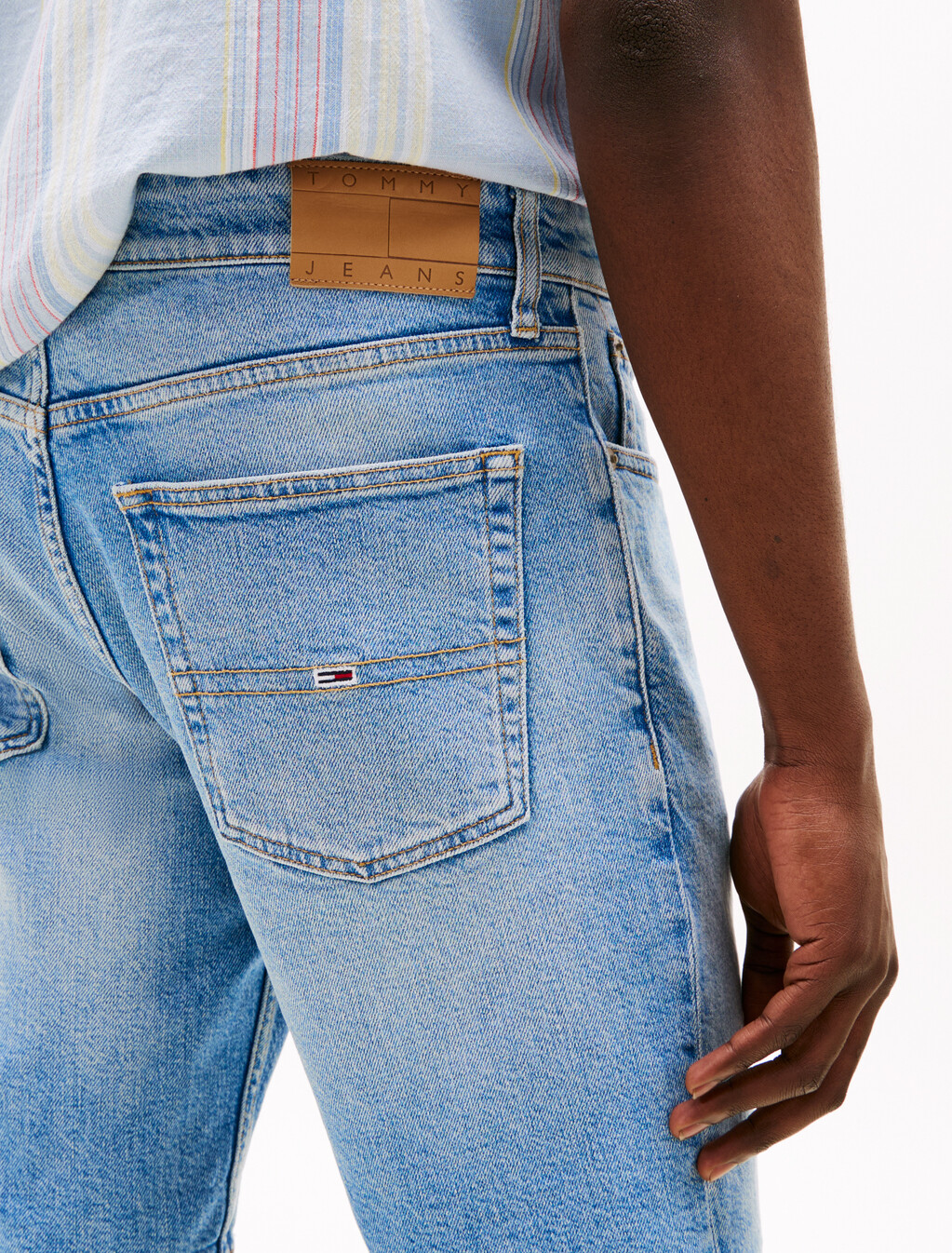 Scanton 修身牛仔短褲, Denim Light, hi-res