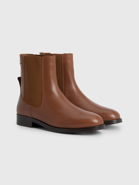 Elevated Essential Leather Ankle Boots