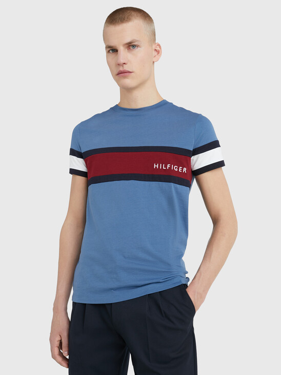 Colour-Blocked Slim Fit T-Shirt