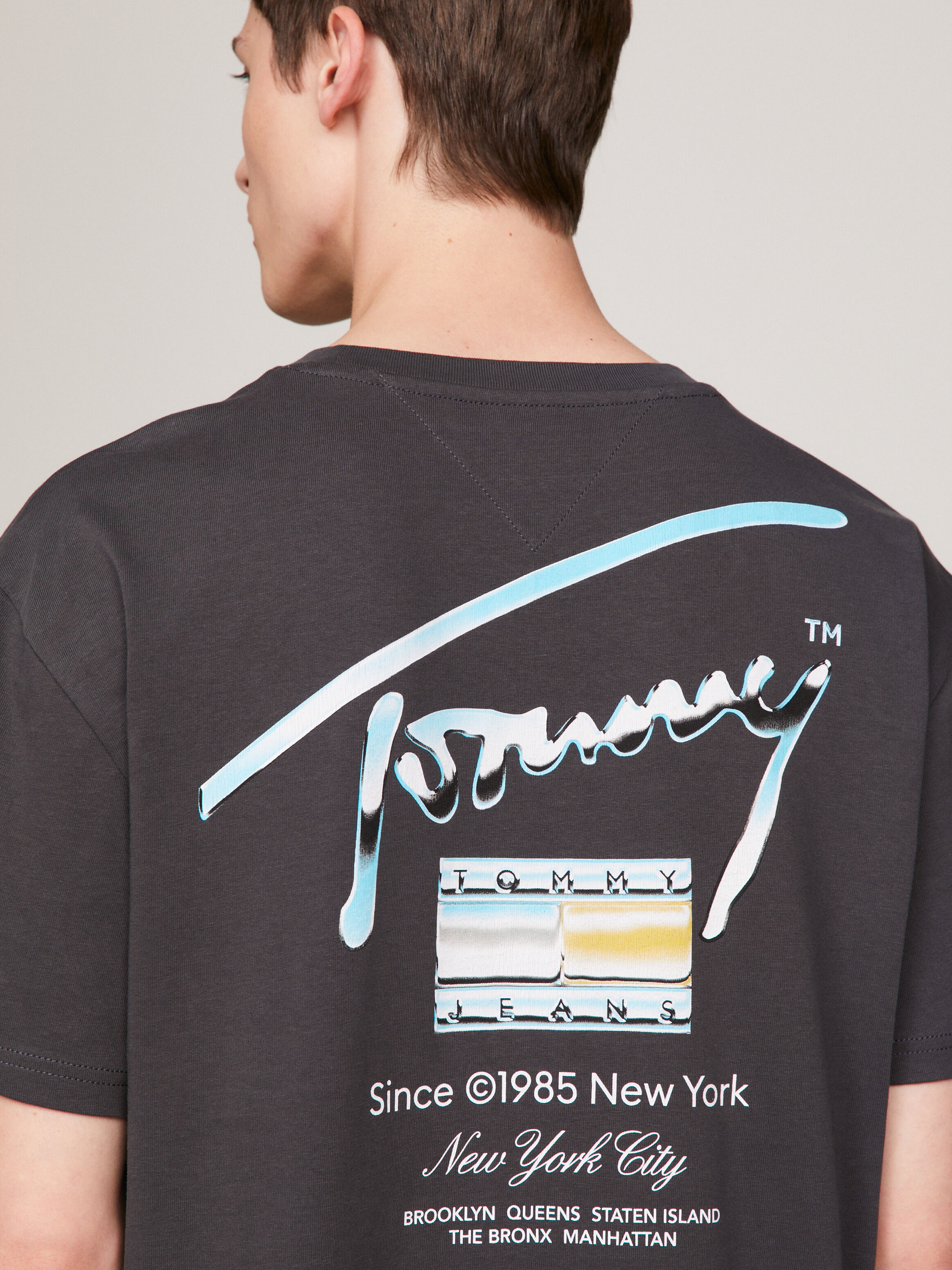 Tommy jeans outlet t shirt neon