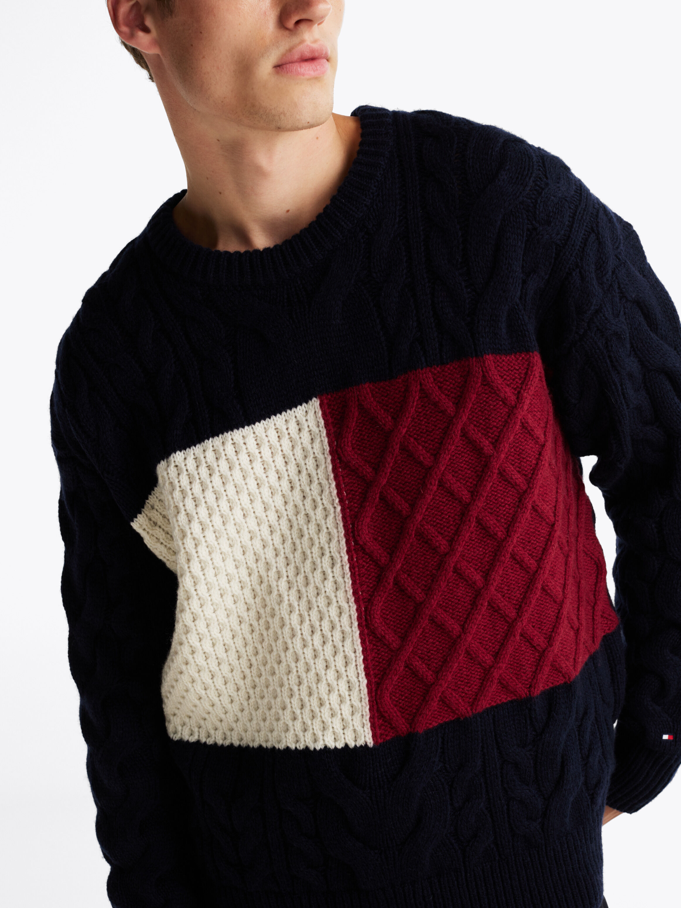 Tommy hilfiger red and blue sweater outlet