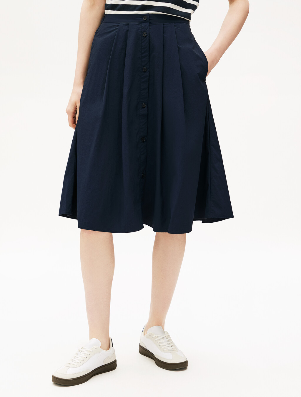 Asia Fit Nylon Midi Skirt, Dark Night Navy, hi-res