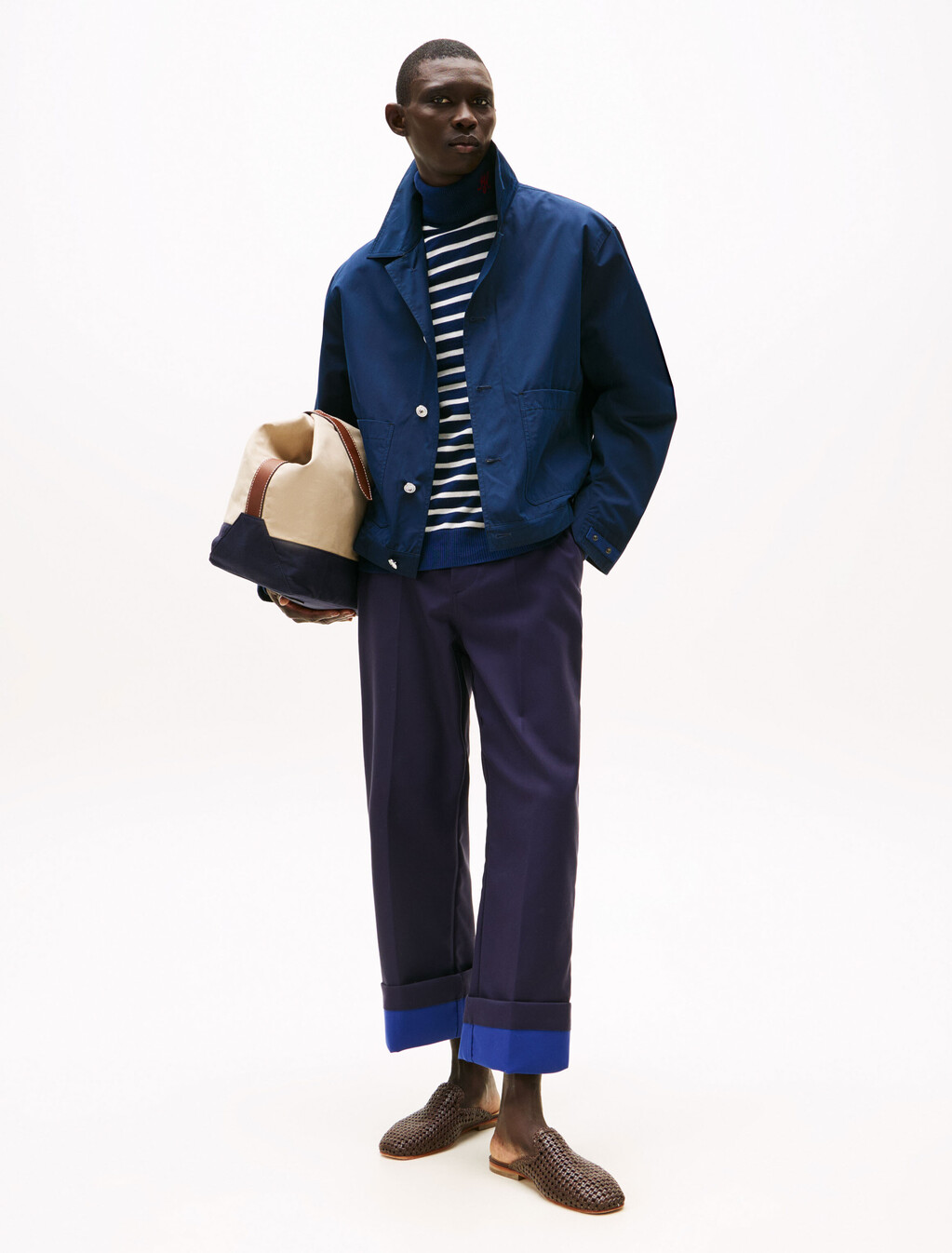 The Runway 系列超寬鬆翻邊斜紋九分褲, Carbon Navy, hi-res
