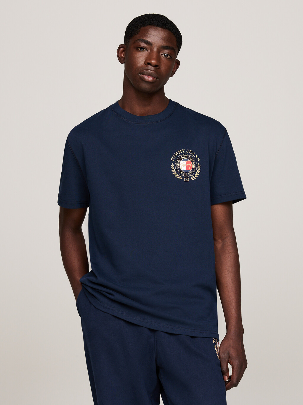 Prep Explorer Crest T-Shirt, Dark Night Navy, hi-res