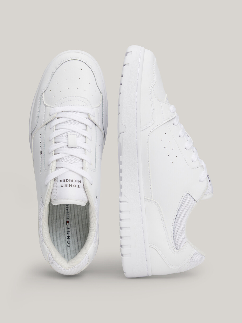 Essential Cleat Leather Basketball Trainers, White, hi-res