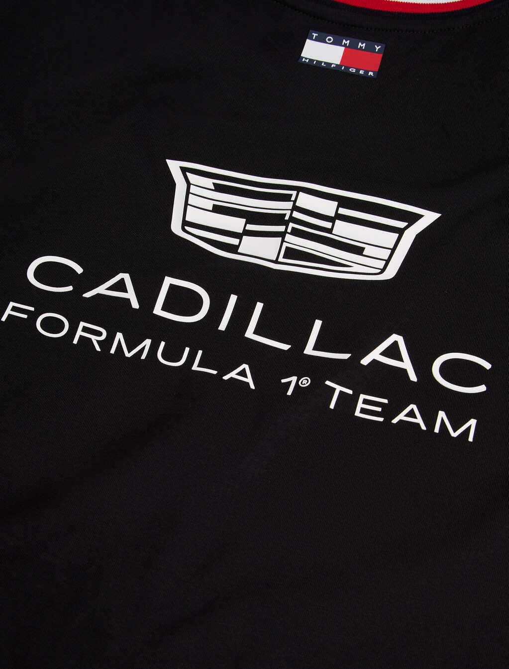 TH x Cadillac Formula 1&reg; 車隊復刻版 T 恤, Black, hi-res
