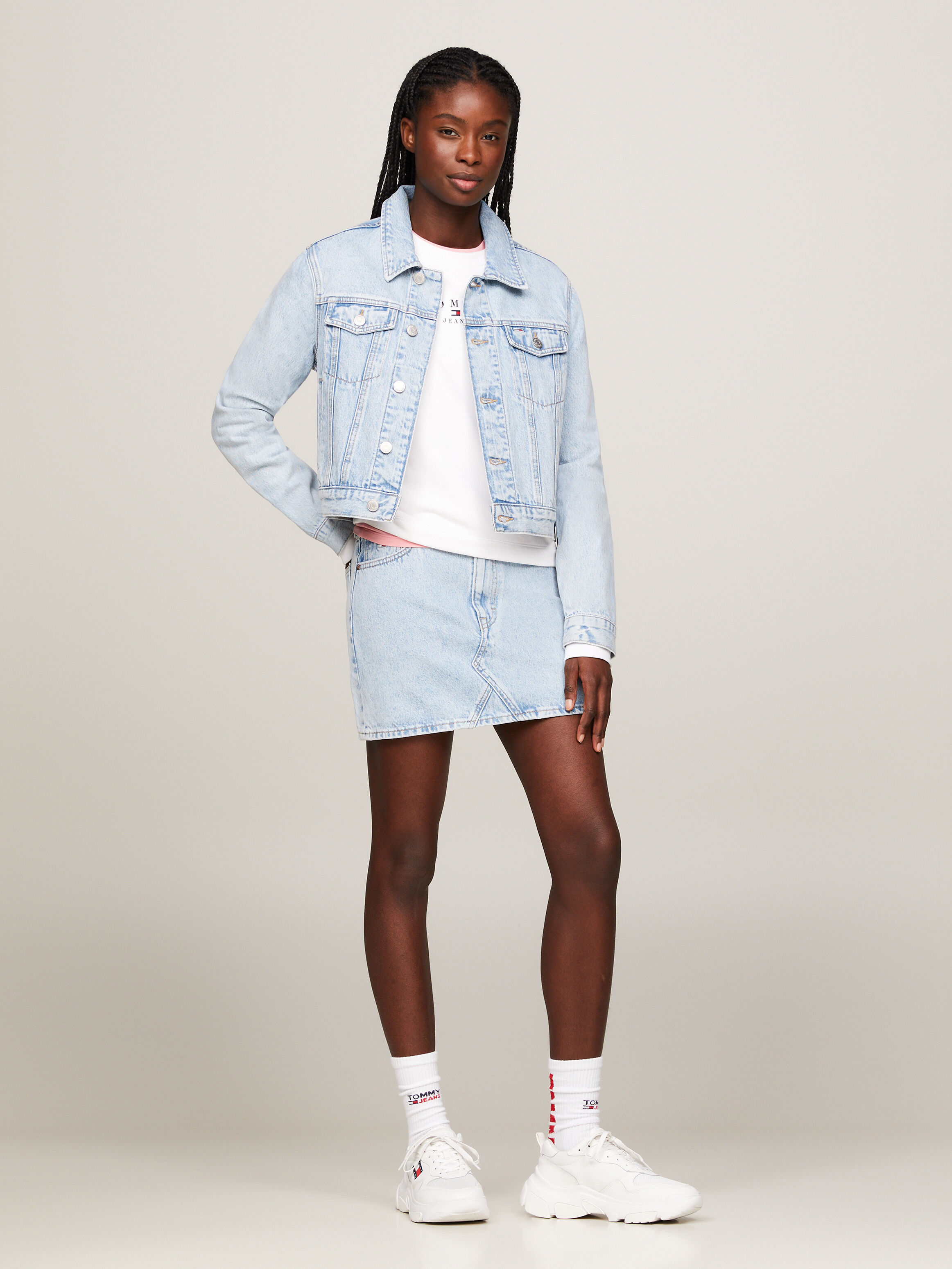 Tommy hilfiger hotsell skirt outfit