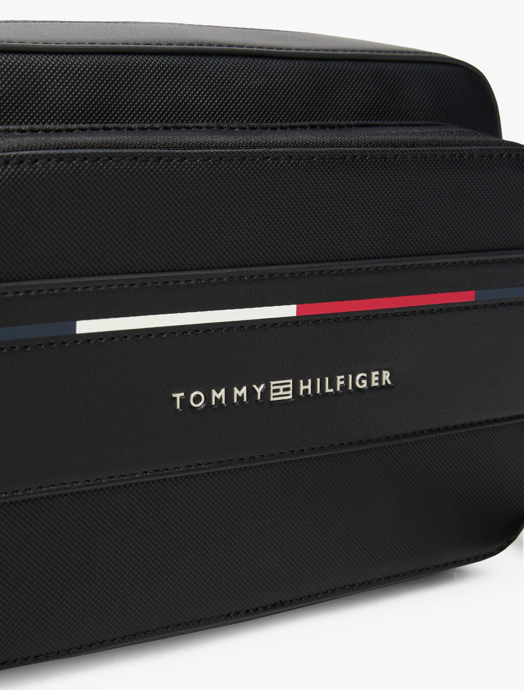 Foundation Horizontal Reporter Bag, Black, hi-res