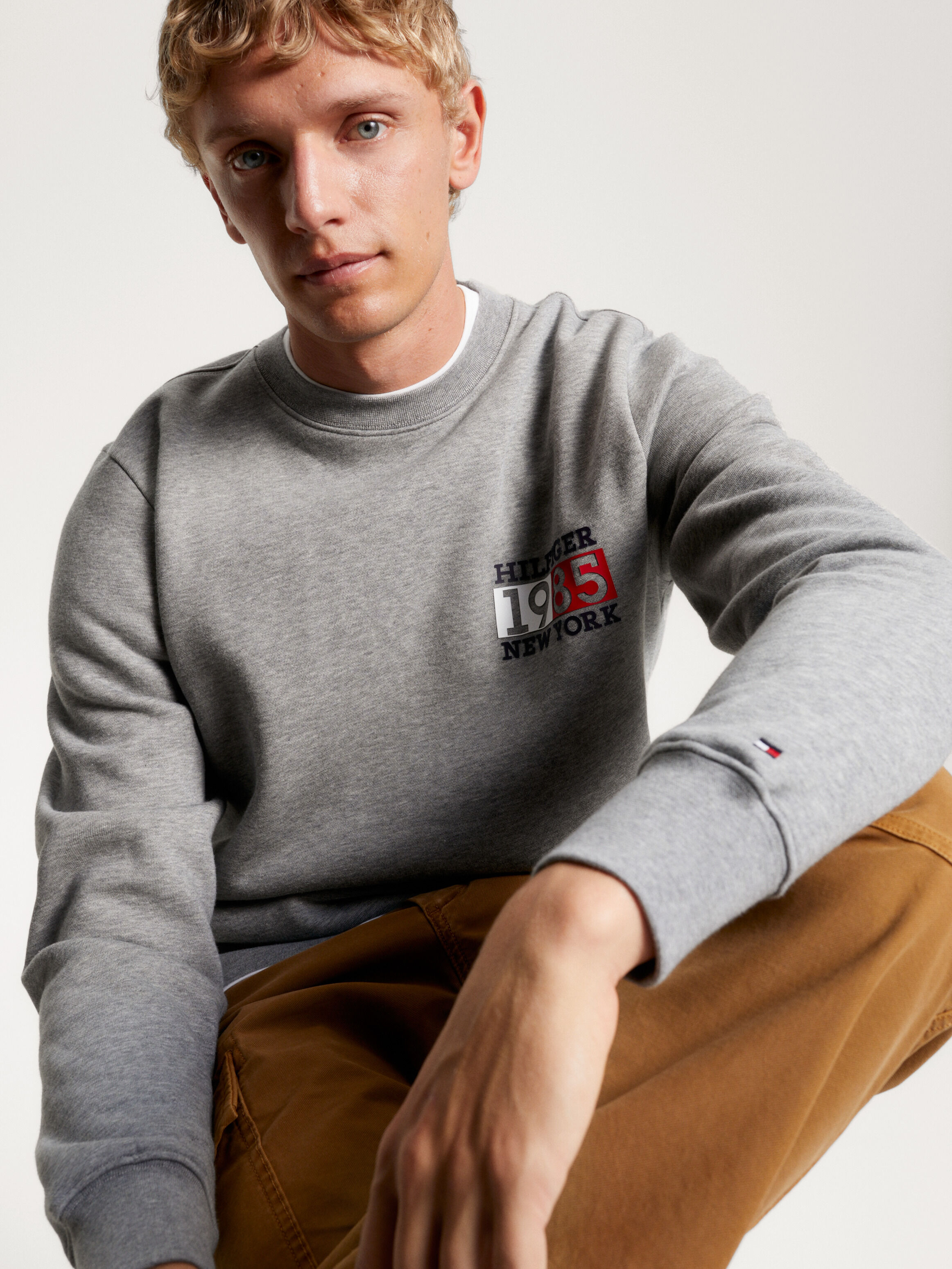 Tommy hilfiger playful outlet logo sweatshirt