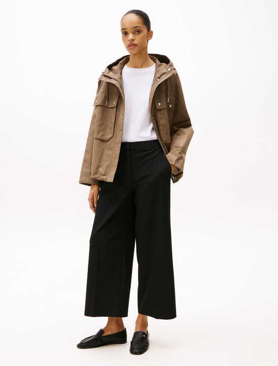 Anti-Wrinkle Wide Leg Cropped Trousers