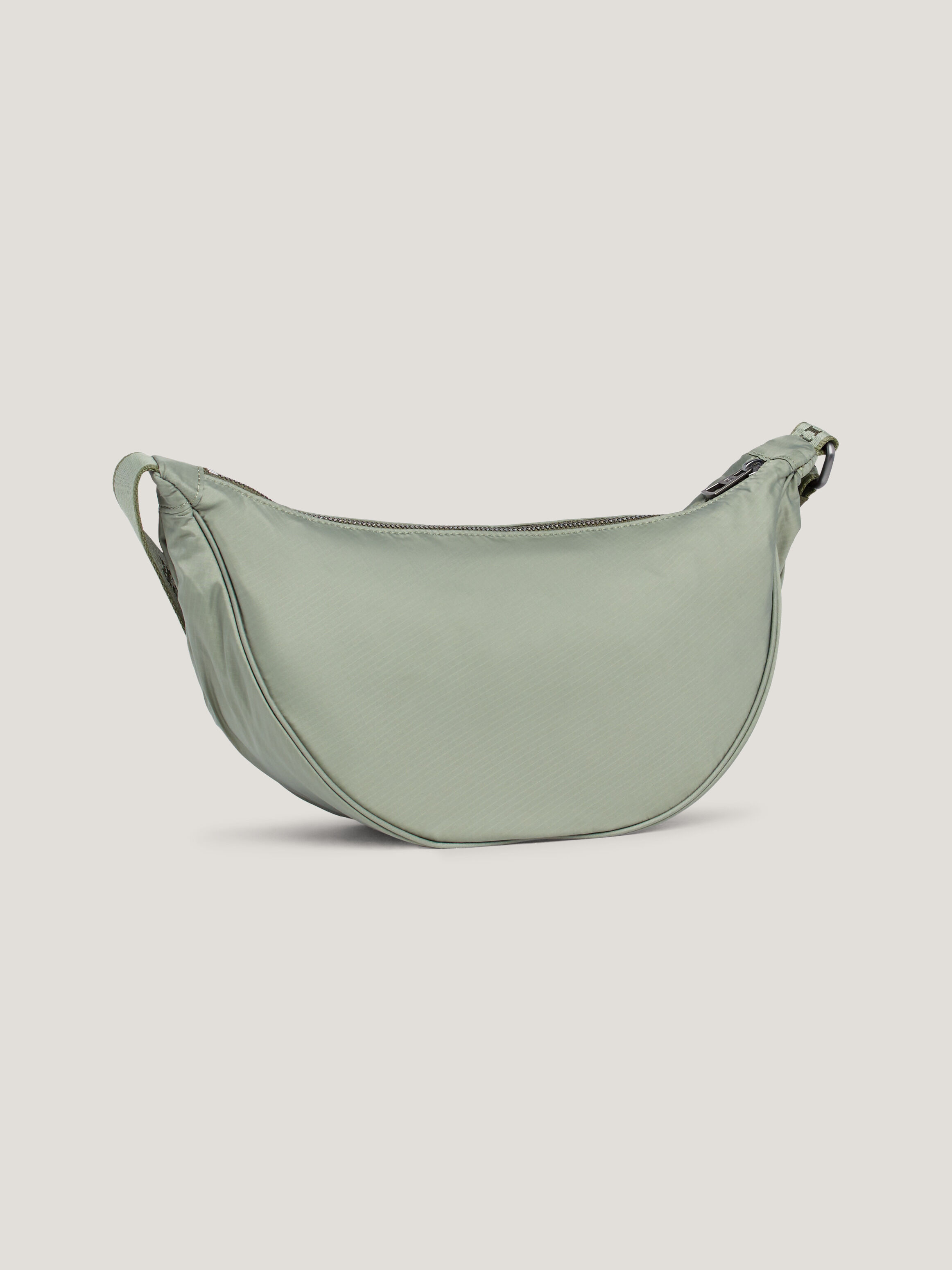Tommy hilfiger banana bag online
