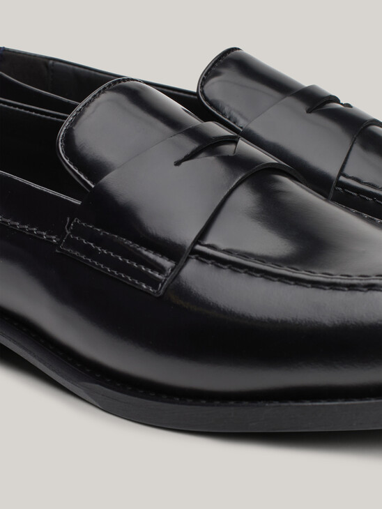 Hilfiger Thunit Patent Loafers