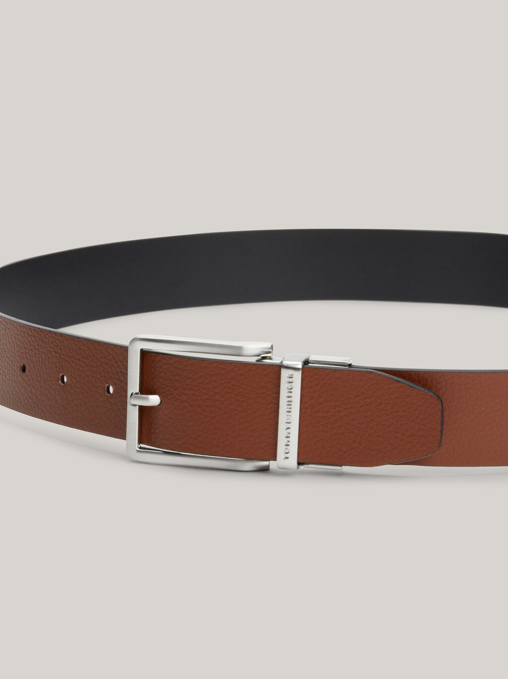 Logo Square Buckle Reversible Leather Belt, Black / Winter Cognac, hi-res