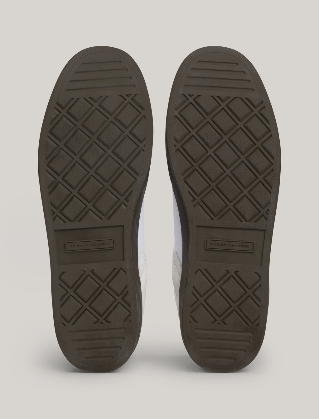 Heritage Suede Court Trainers, White, hi-res
