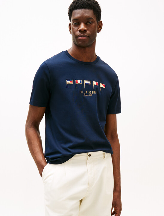Hilfiger 多旗幟圖案 T 恤