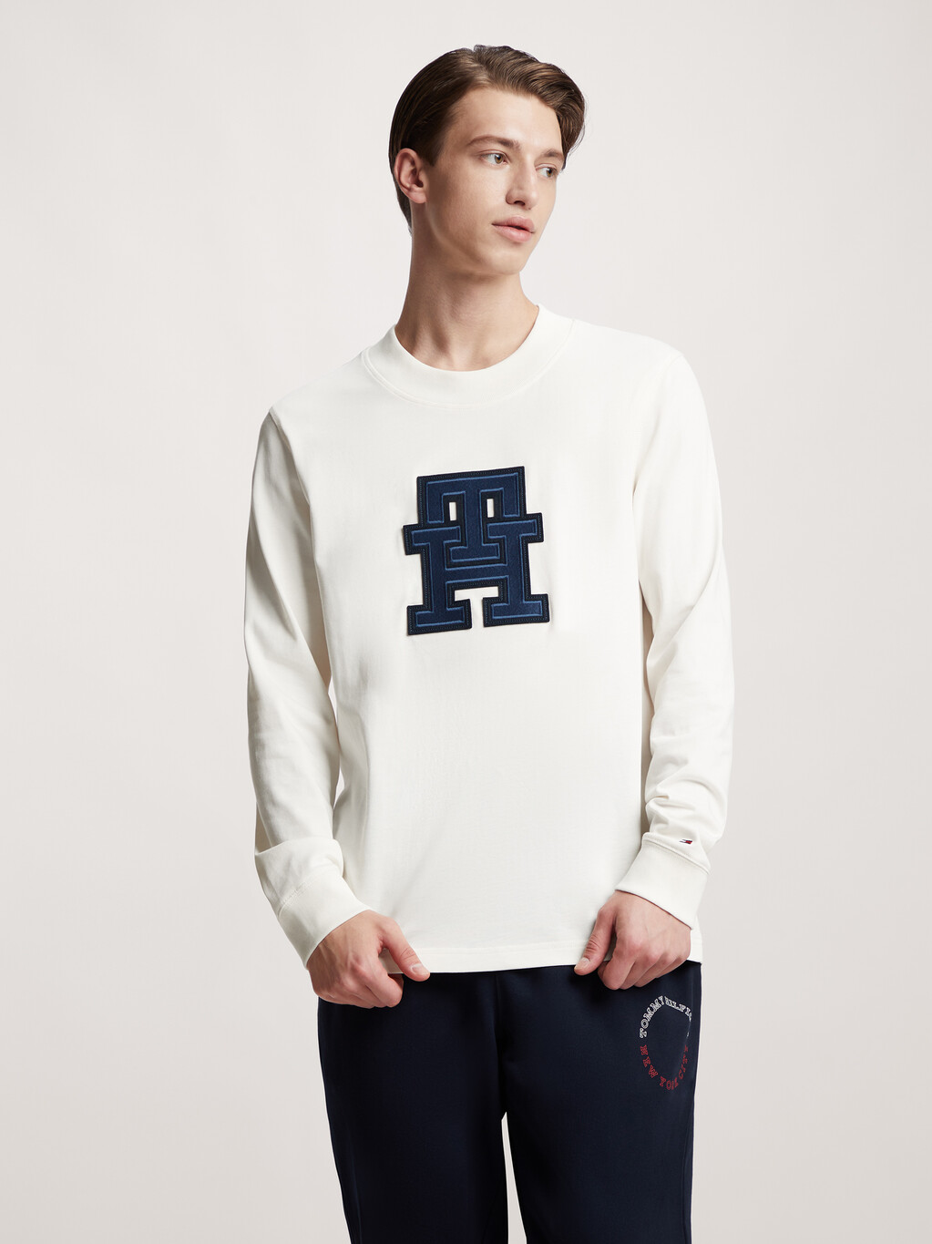 Th Monogram Applique Sweatshirt, Ancient White, hi-res