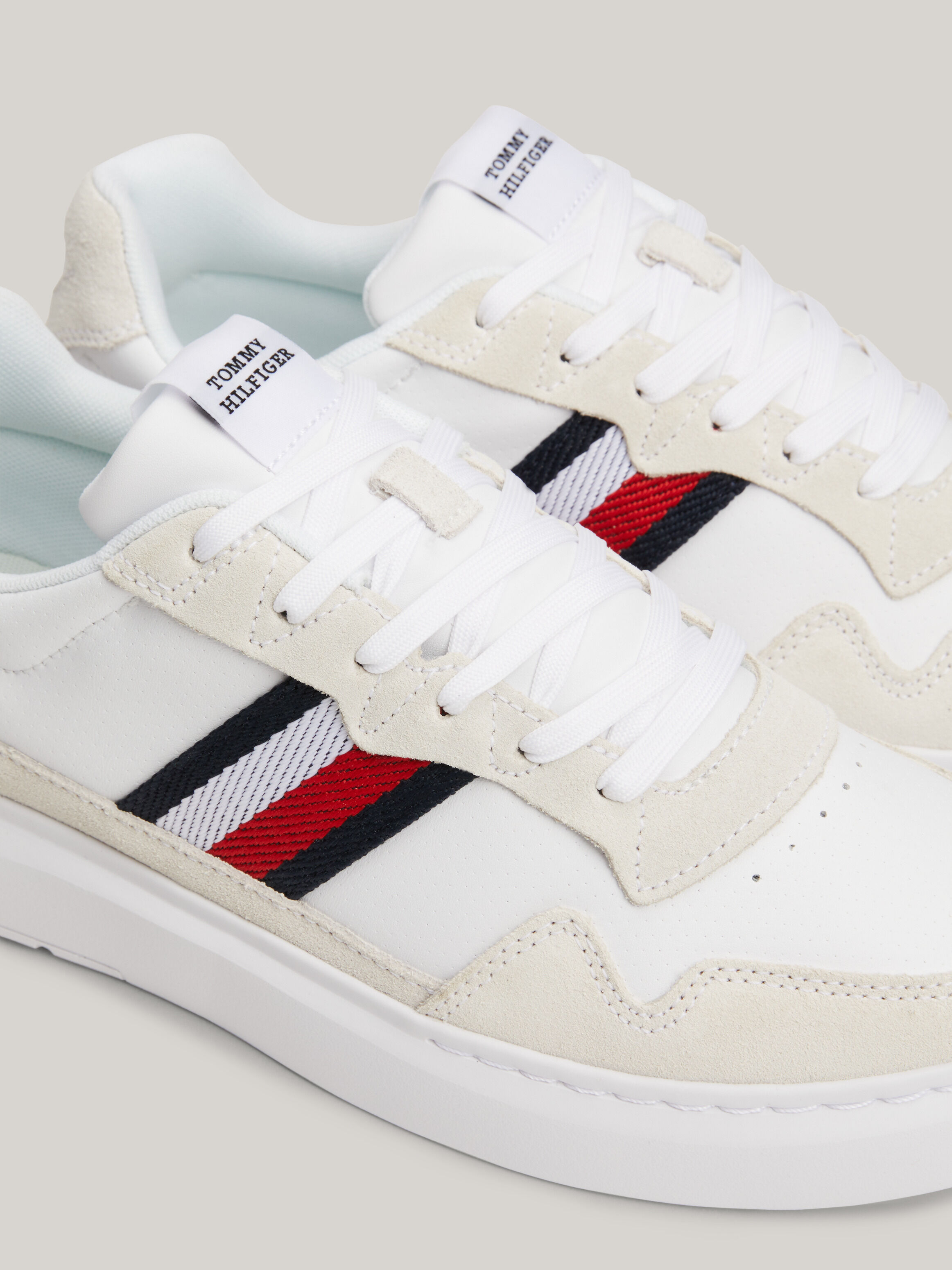 Tommy hilfiger tobias trainers white store