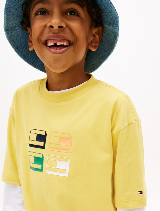 3D Flag Graphic Jersey T-Shirt