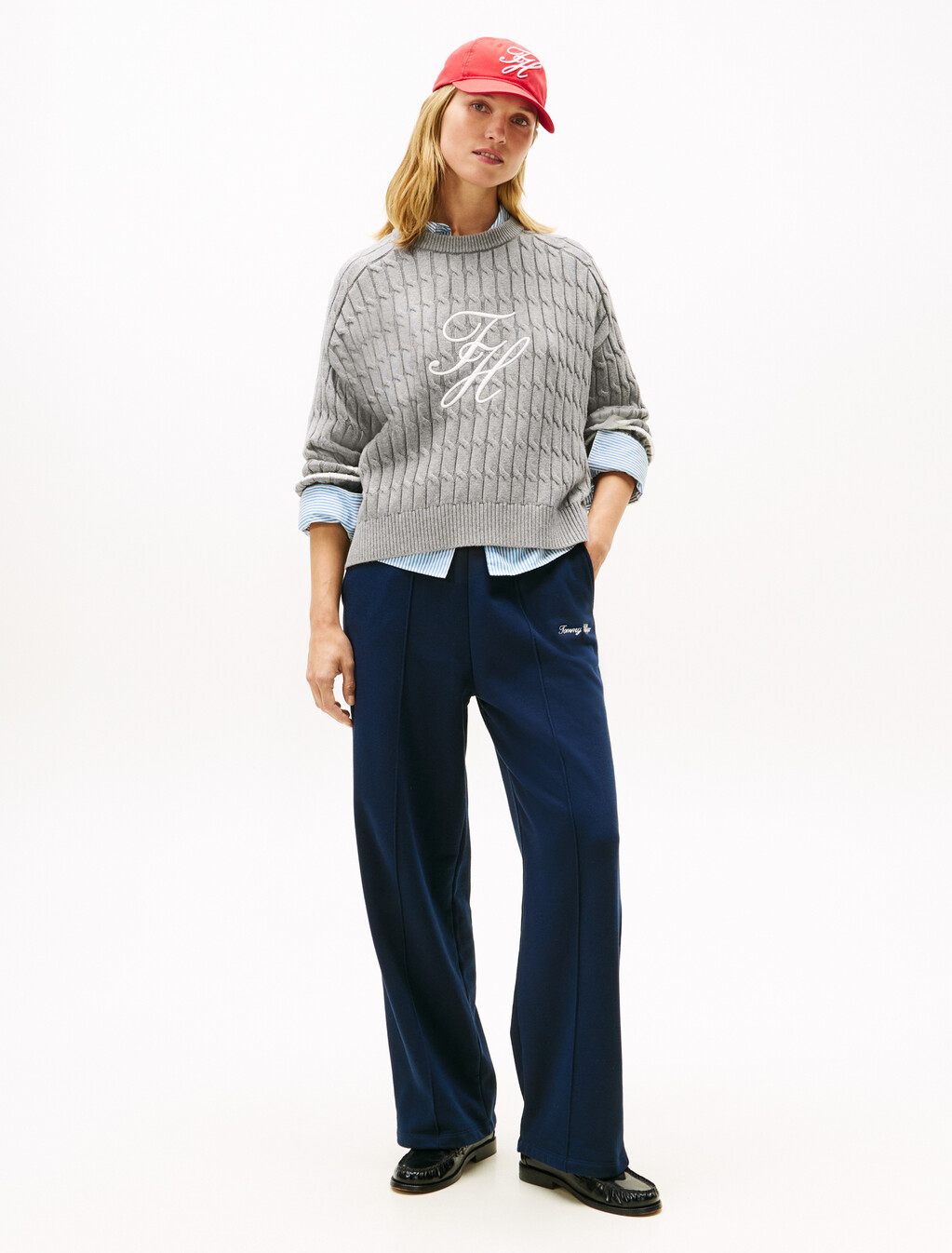 Logo Embroidery Relaxed Cable Knit Jumper, Med Heather Grey, hi-res