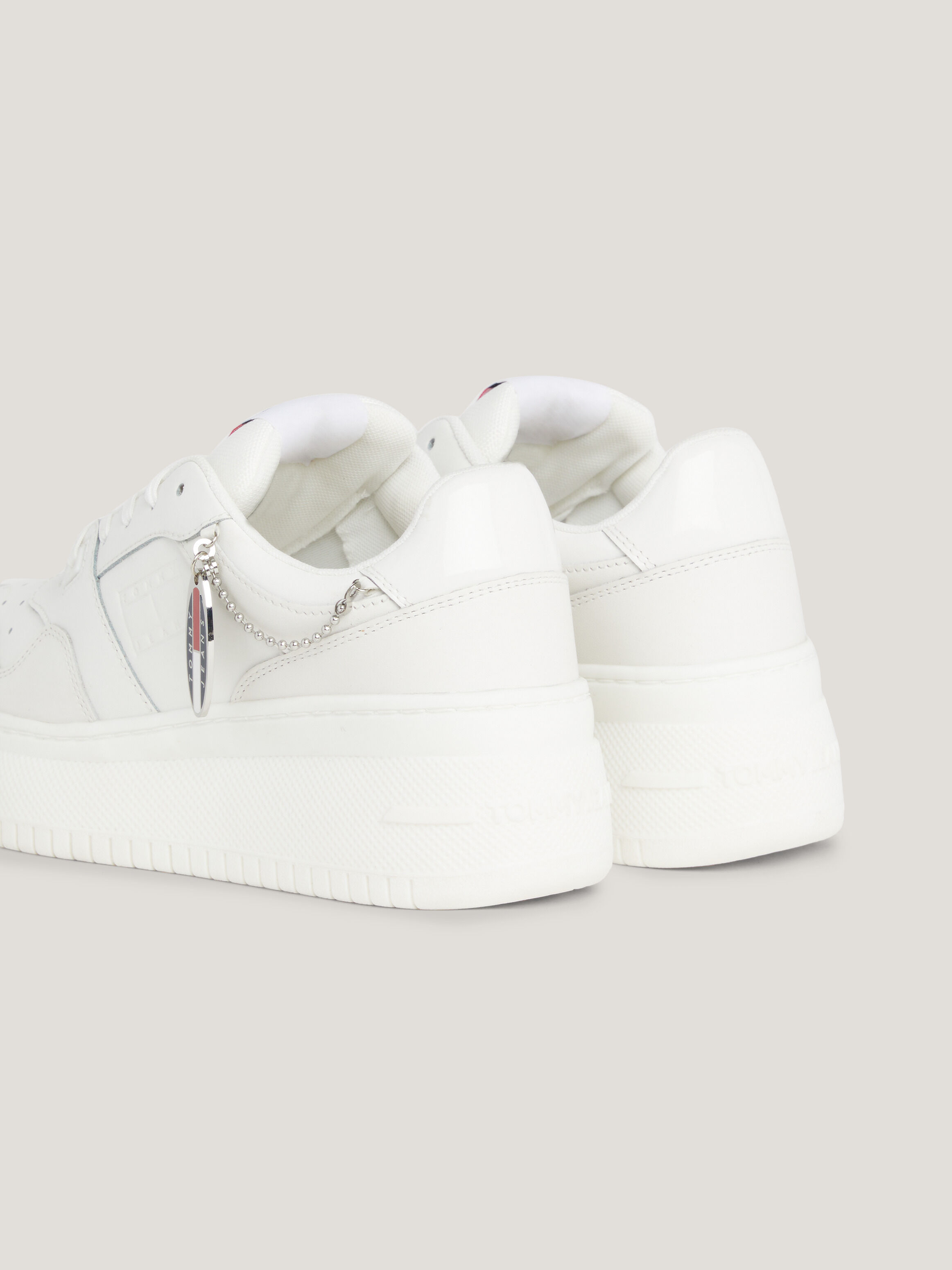 Womens tommy hilfiger trainers sale on sale