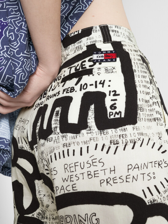 Tommy X Keith Haring 展覽海報印花高腰短褲