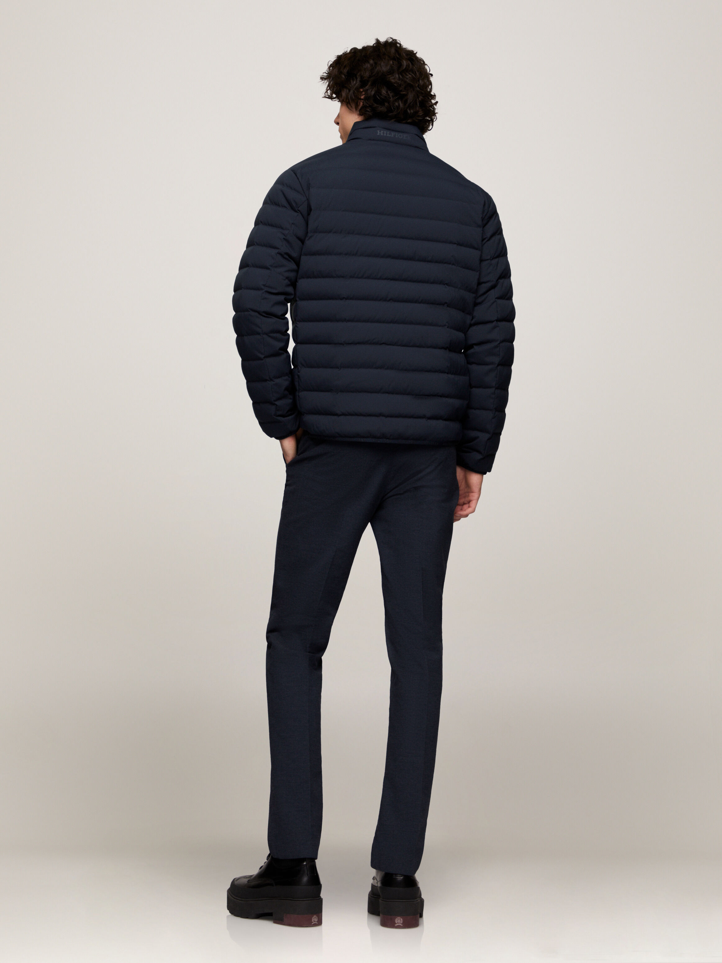 Tommy hilfiger men's lightweight packable down bomber jacket top