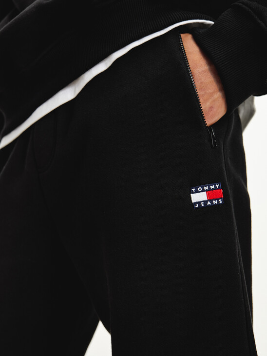 Tommy Badge Relaxed Joggers Tommy Badge Relaxed Joggers
