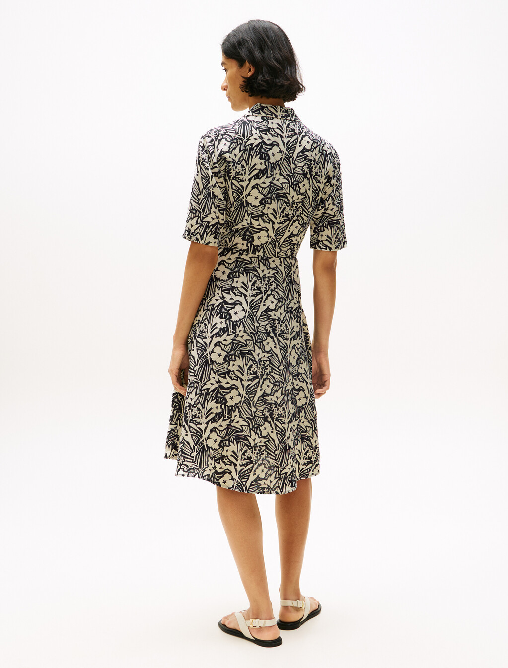 LNN VS KNTTD S/S DRSTrpcl Flrl/ Blc, Tropical Floral/ Black, hi-res