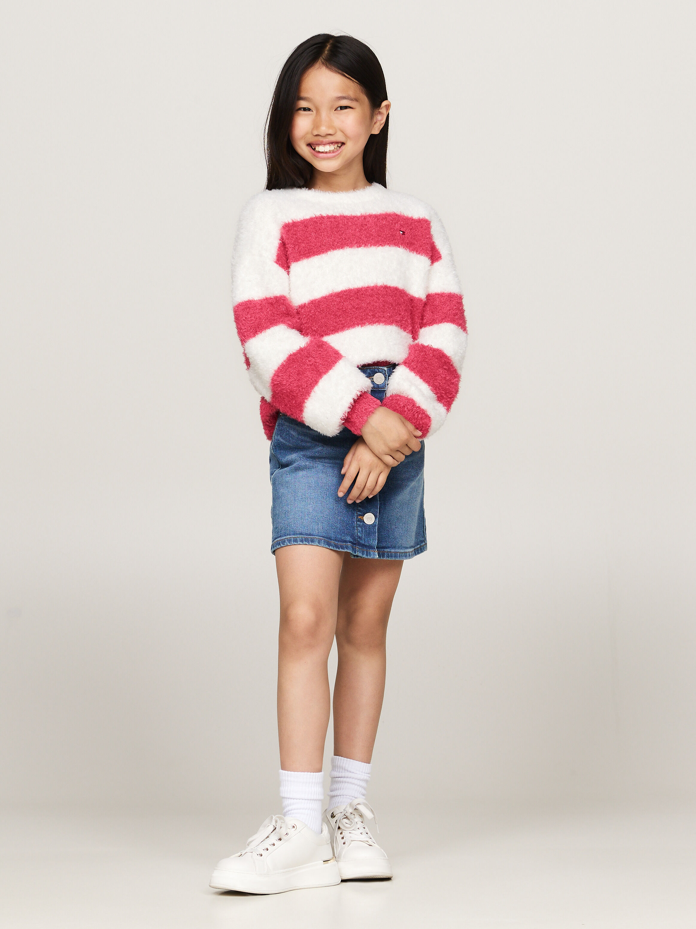 Girls tommy hilfiger jumper discount