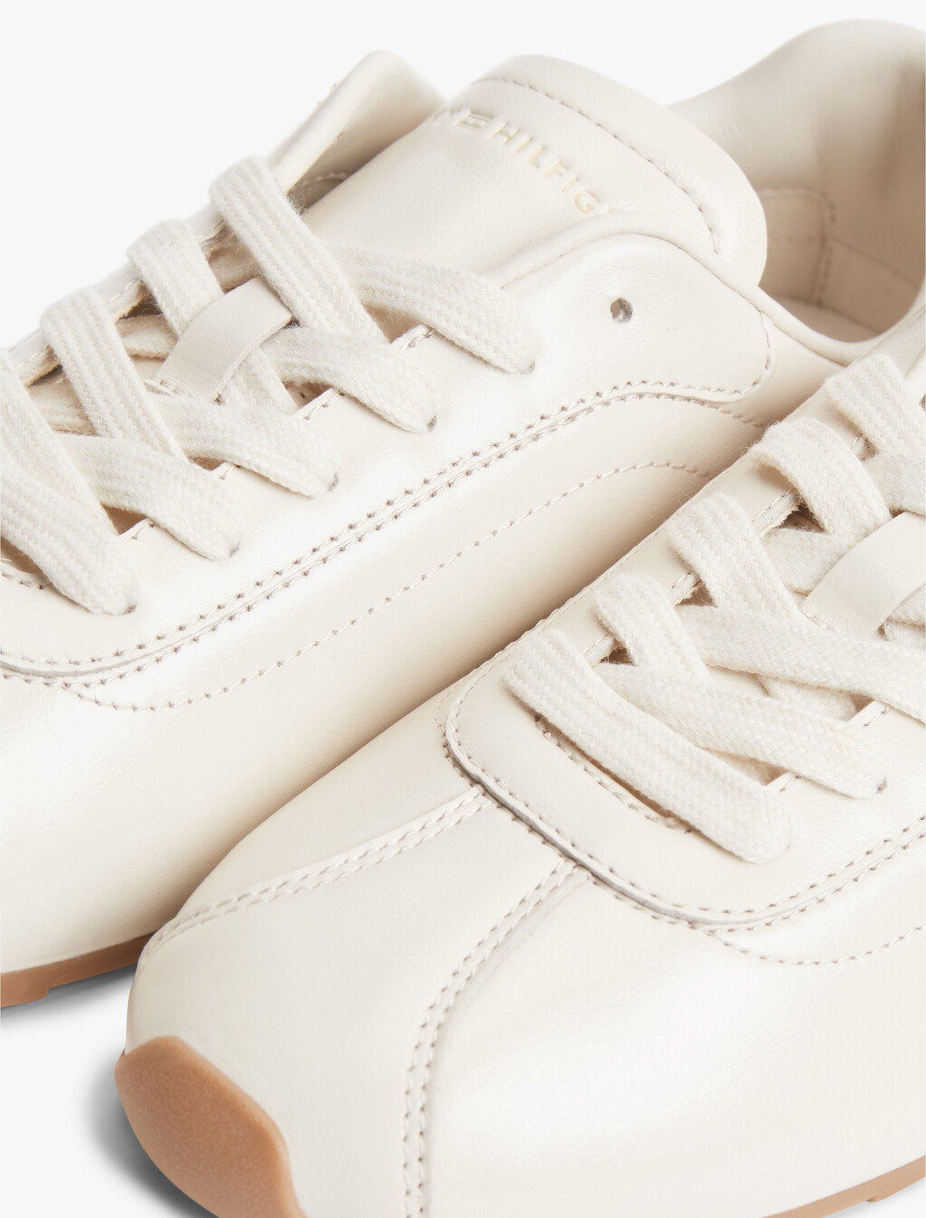 TH Monogram Plaque Leather Trainers, Soft Cream, hi-res