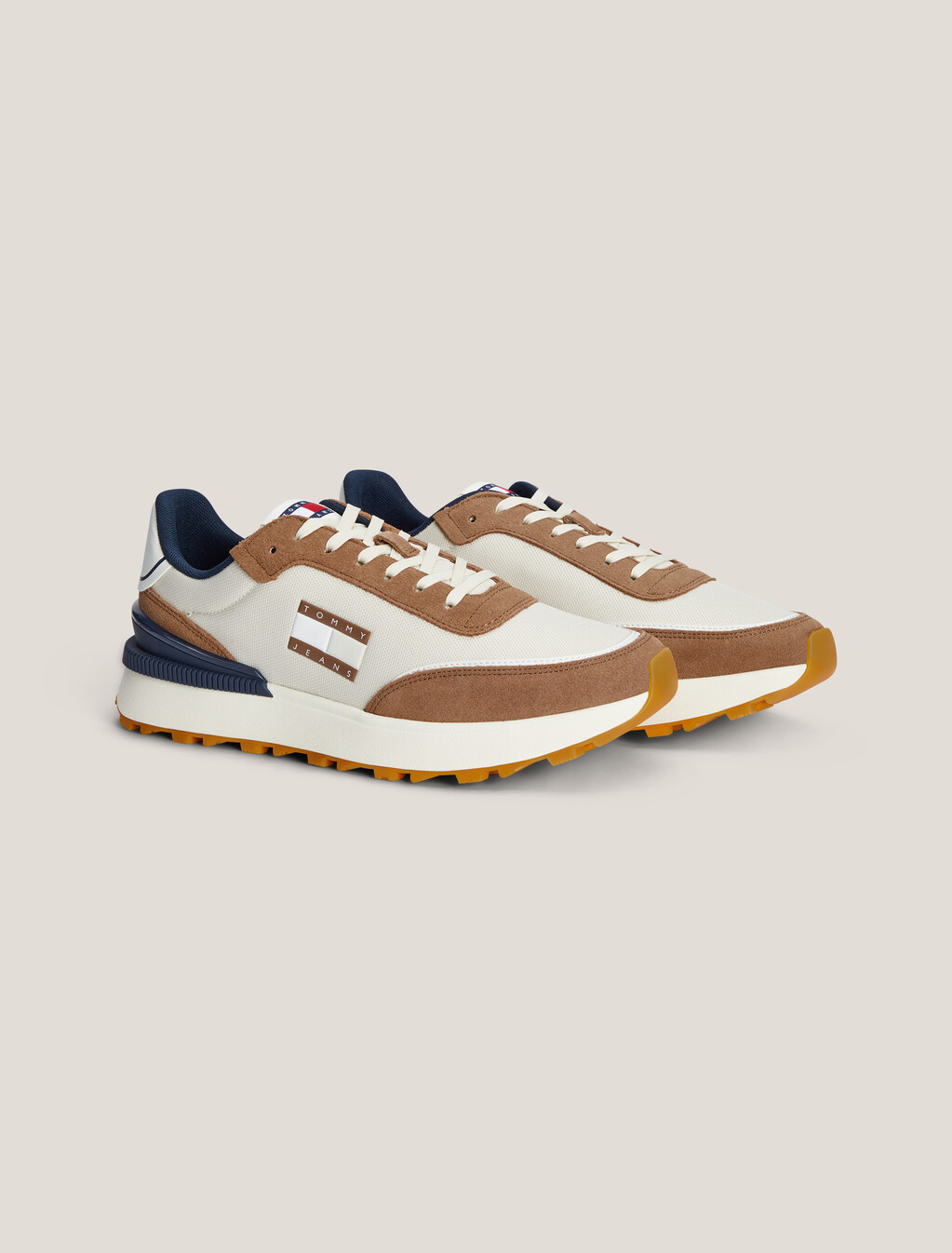 Essential Technical Runner Cleat Trainers, Light Sepia Brown, hi-res