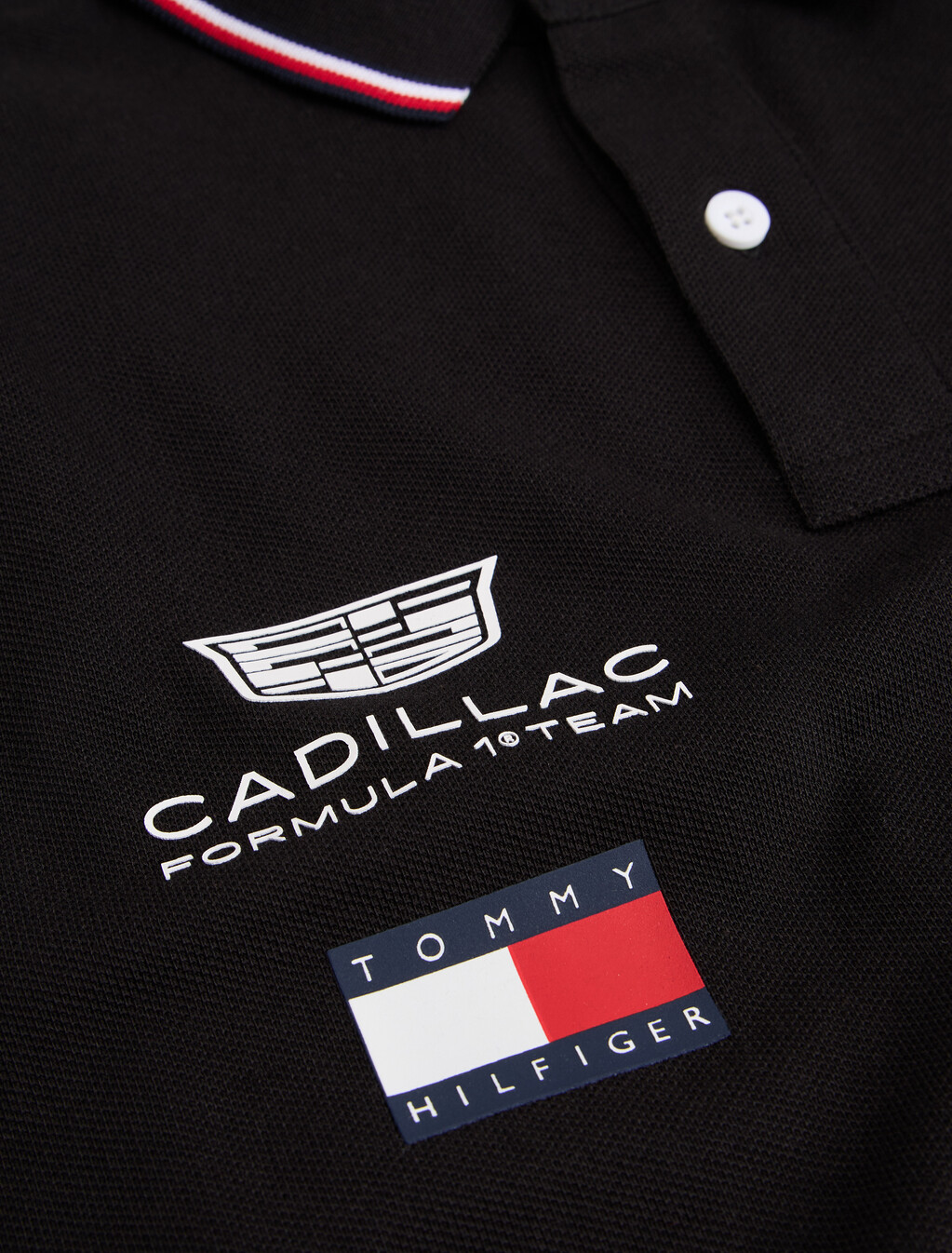 TH x Cadillac Formula 1&reg; 車隊復刻版 Polo 衫, Black, hi-res