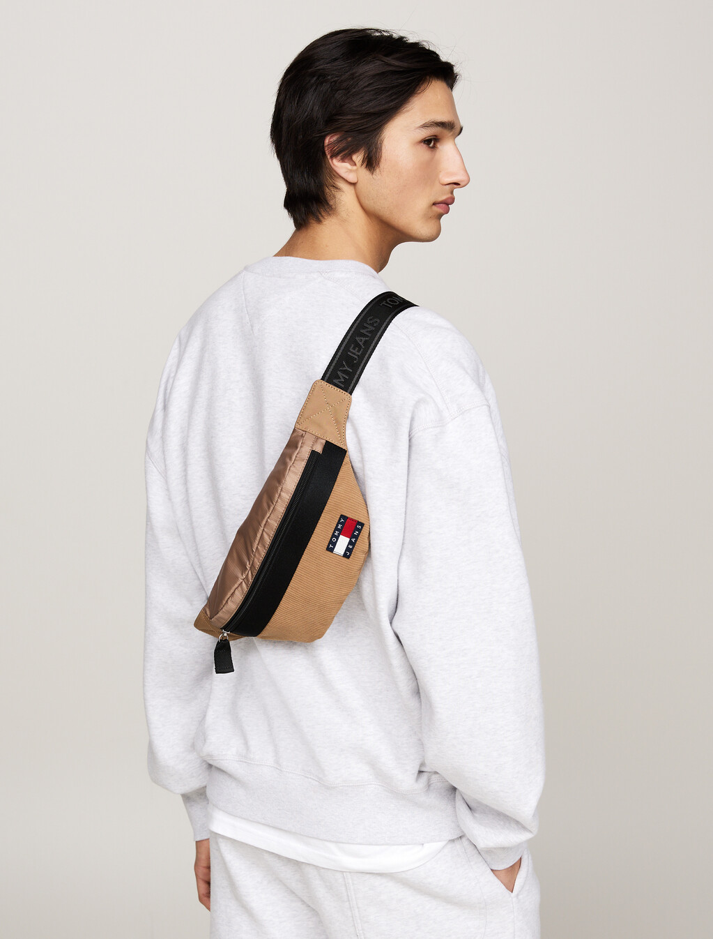 Essential Logo Corduroy Colour-Blocked Bum Bag, Tawny Sand, hi-res
