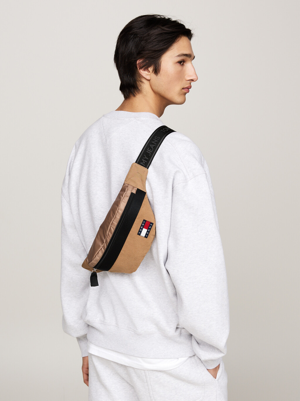 Essential Logo Corduroy Colour-Blocked Bum Bag, Tawny Sand, hi-res