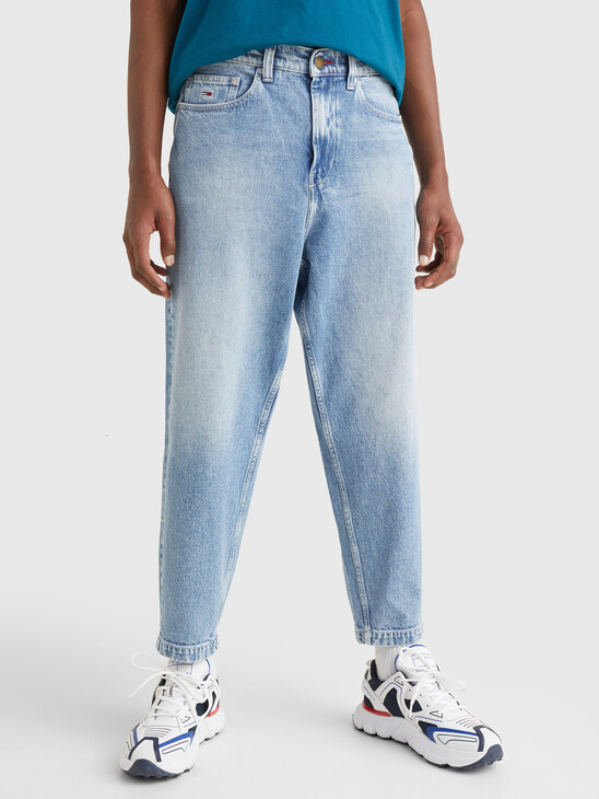 LOOSE TAPERED JEANS