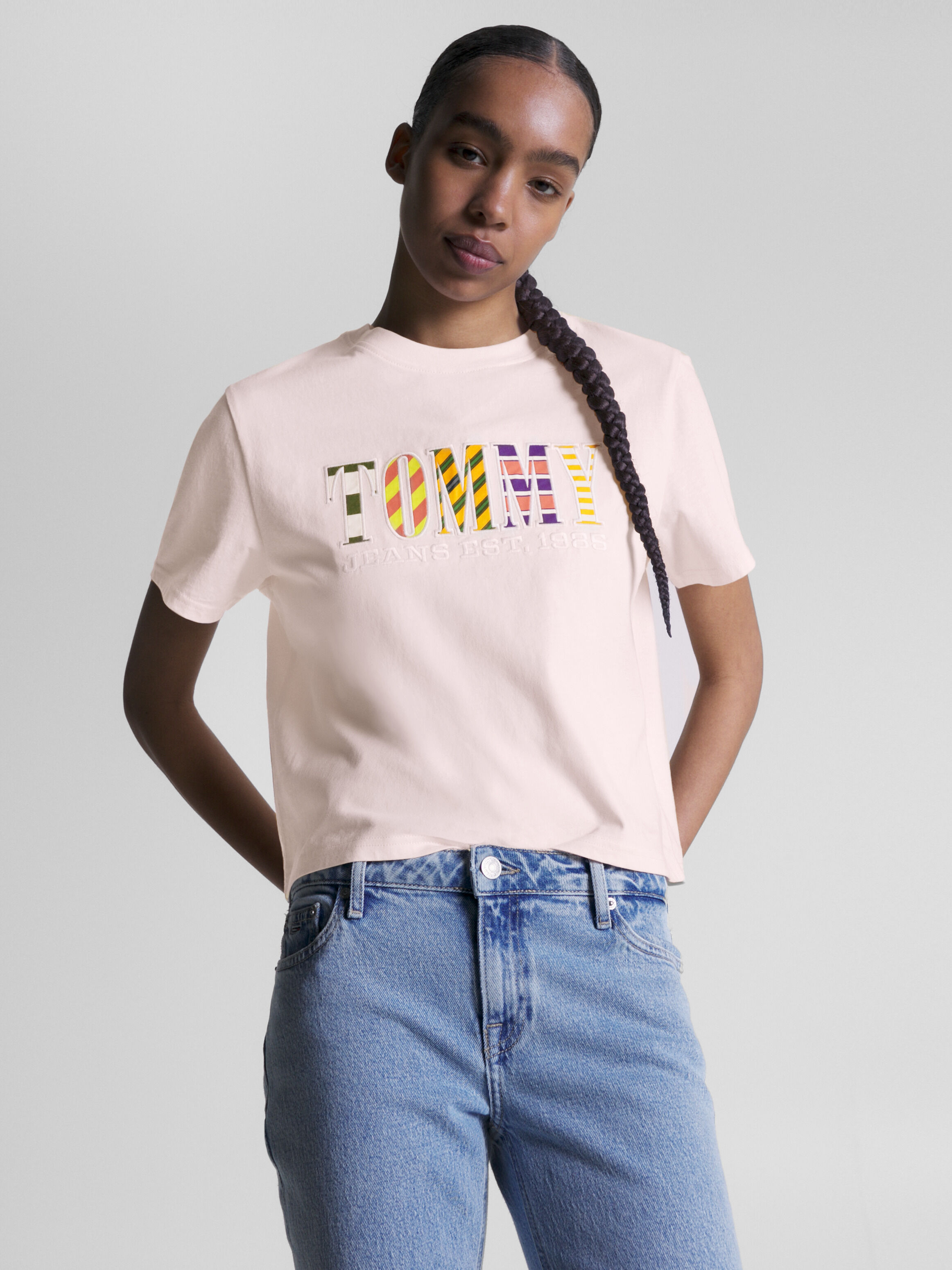T shirt tommy hilfiger hot sale classic