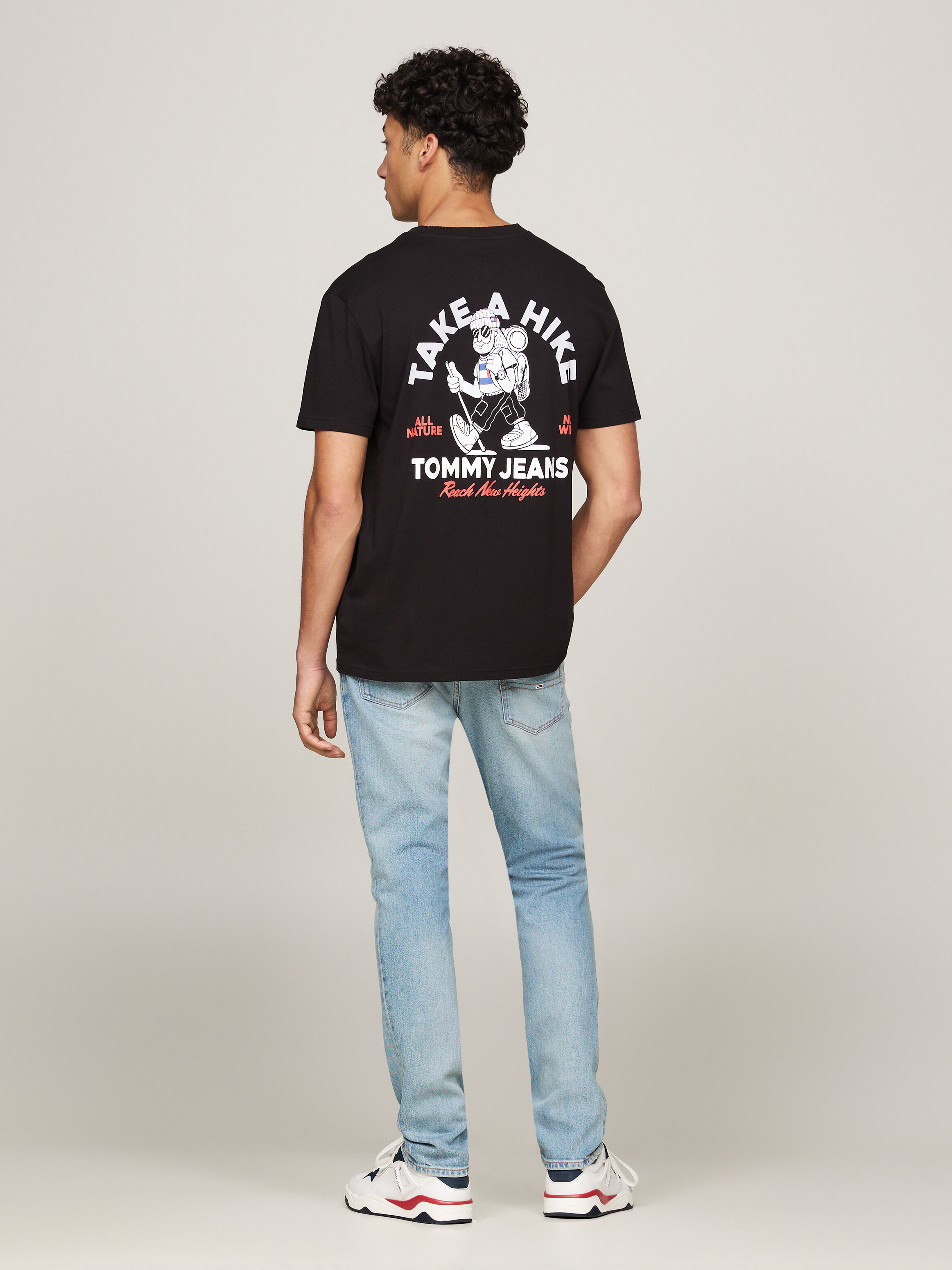 Tommy hilfiger graphic tees new arrivals
