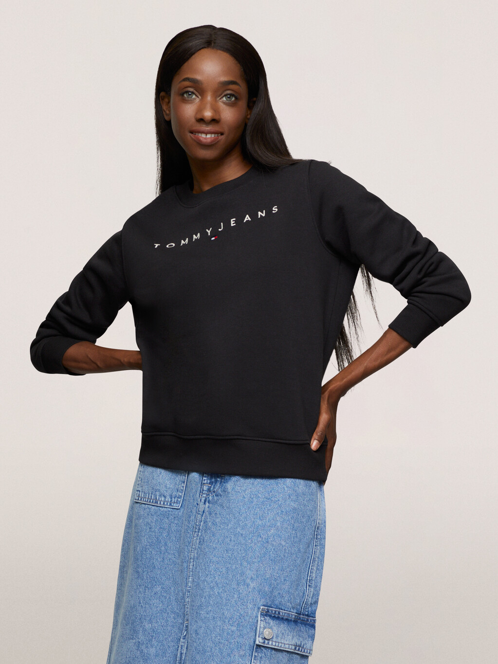 Essential Logo Crew Neck Sweatshirt, Black, hi-res